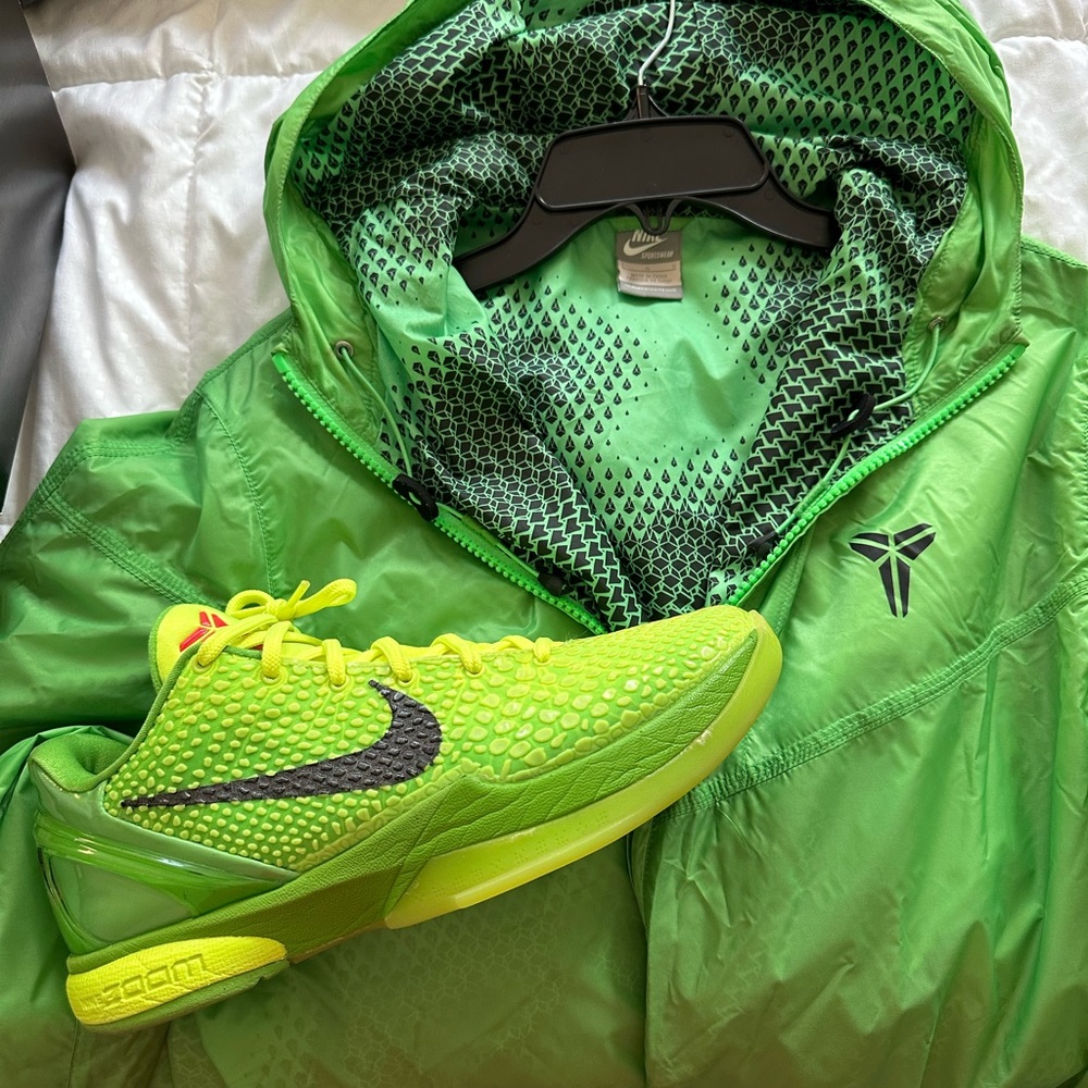 Nike Kobe Bryant “Year of the Black Mamba” Athletic Jacket Green Size Large - Picture 5 of 5